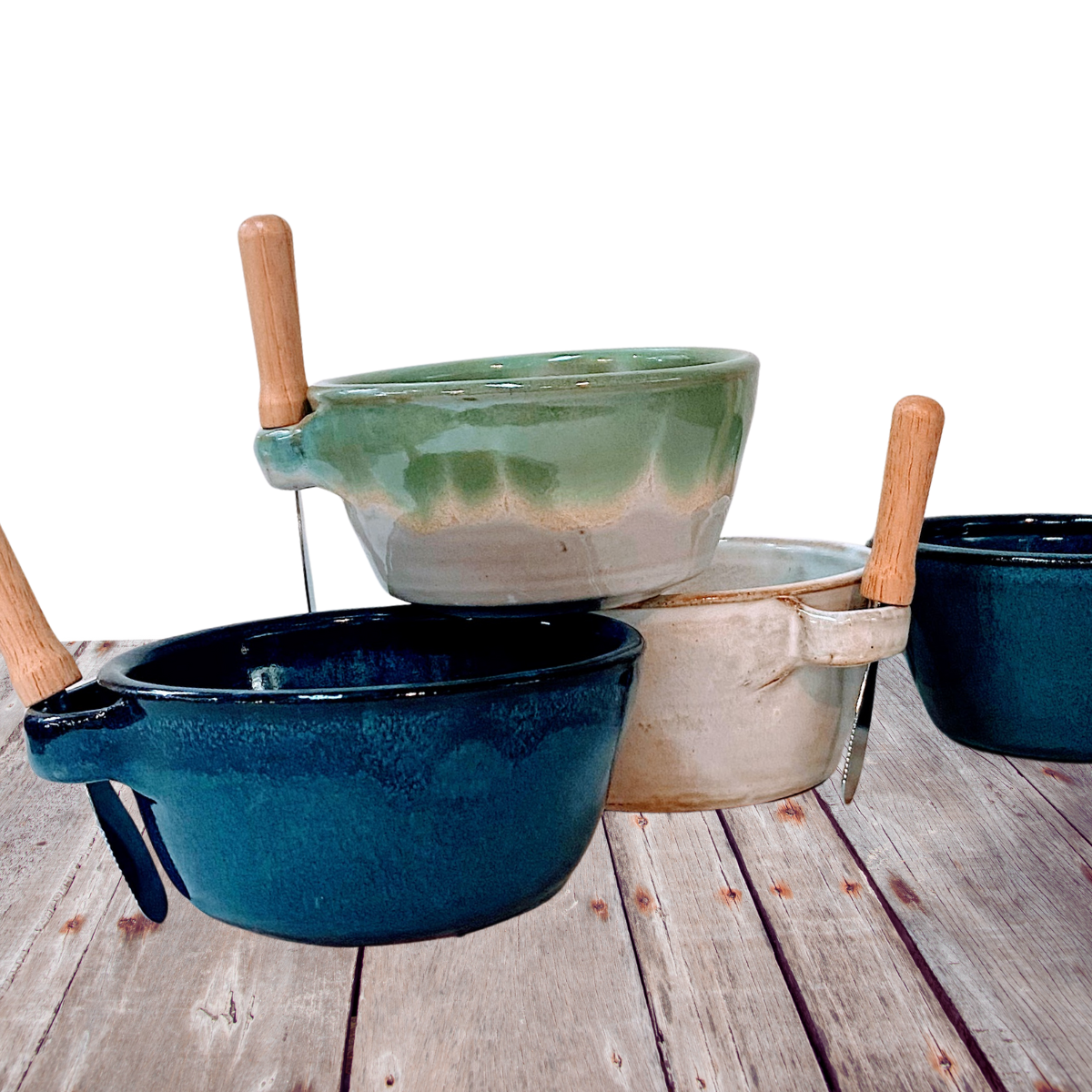 Pottery bowl with loop handle for knife. Spreader cup for jams sauces dips and charcuterie boards.