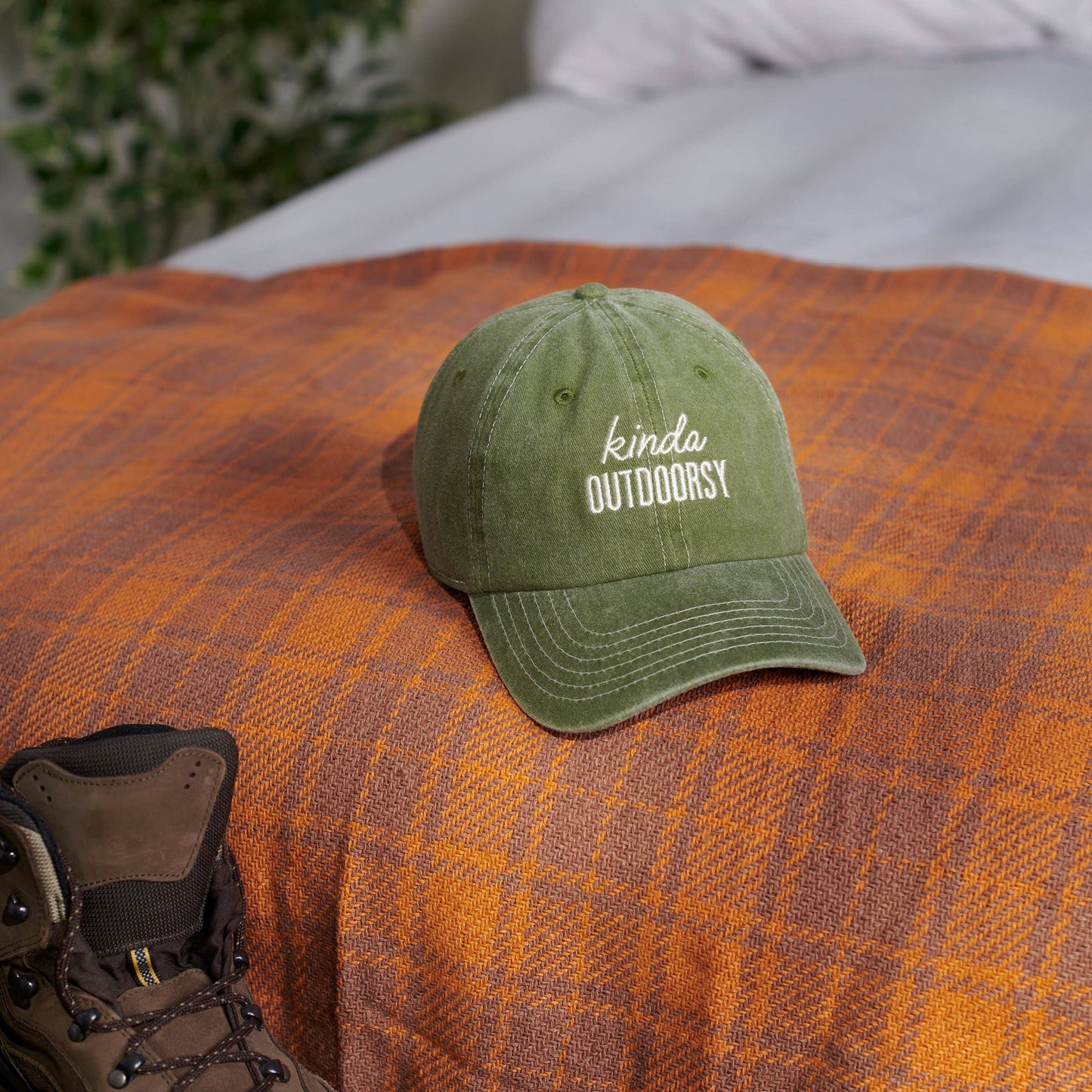Baseball Cap  green adjustable hat. Kinda outdoorsy