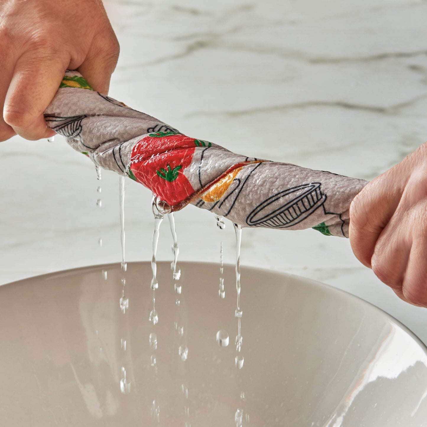 Dishtowel Super Absorbent with dogs. Recycled polyester. Machine wash Eco-Conscious