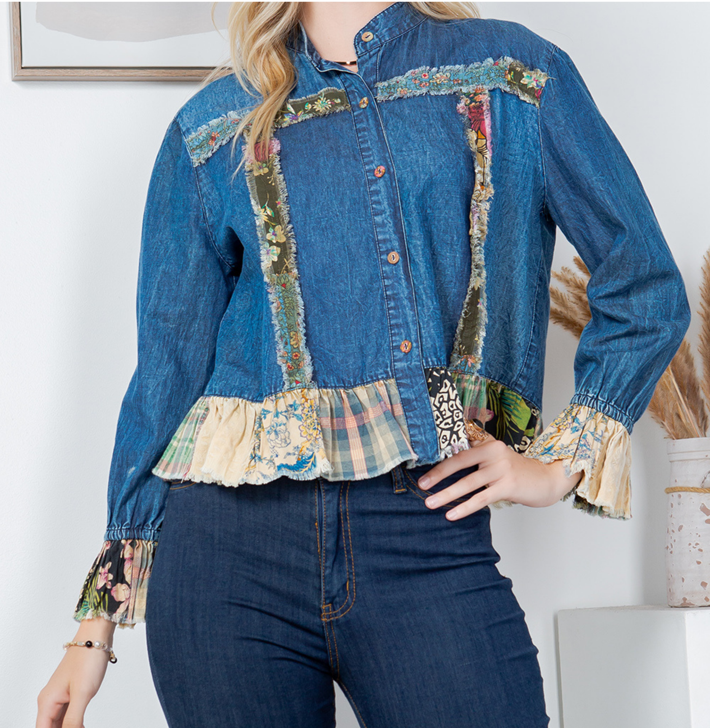 Western Boho Chic: Patch Pocket Cropped Denim Jacket with floral trim.