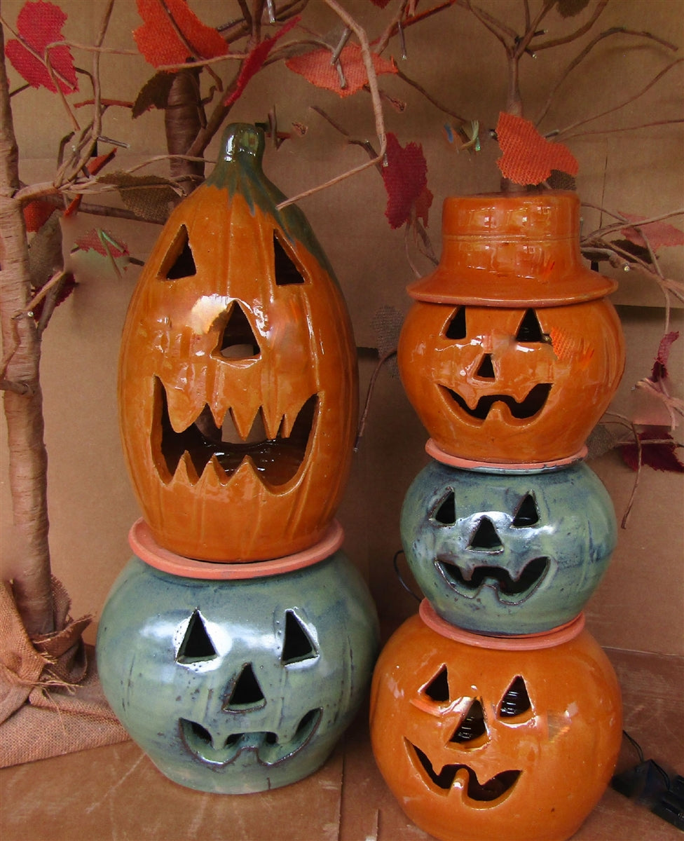 Jack O Lantern with happy cut out face for candle, electric or battery lights. For Indoors or outdoors. Fall, Thanksgiving, Halloween.